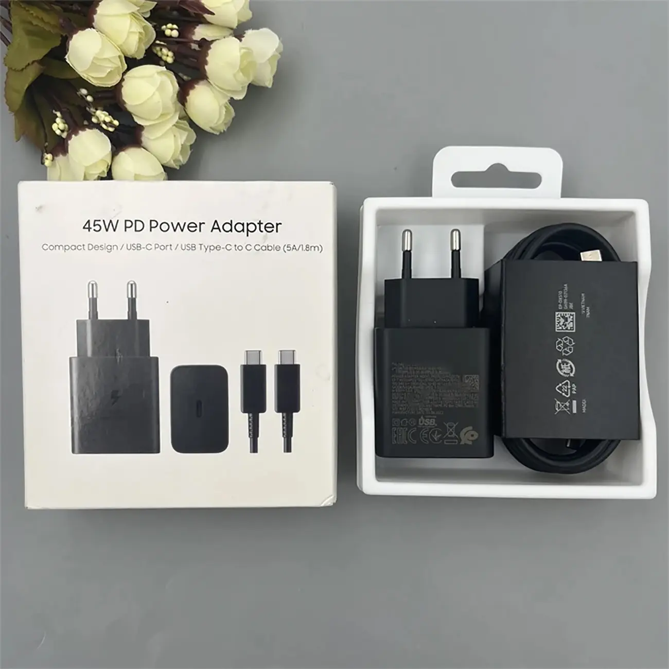 شارژر ۴۵ وات با کابل USB